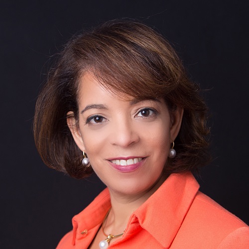 Alejandra Castillo